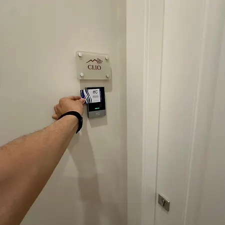 Le Muse Oda ve Kahvaltı 4*